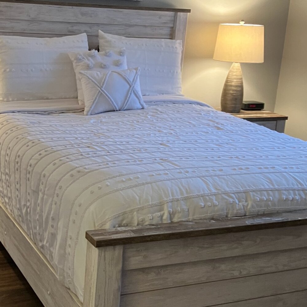 Queen Bedding Set